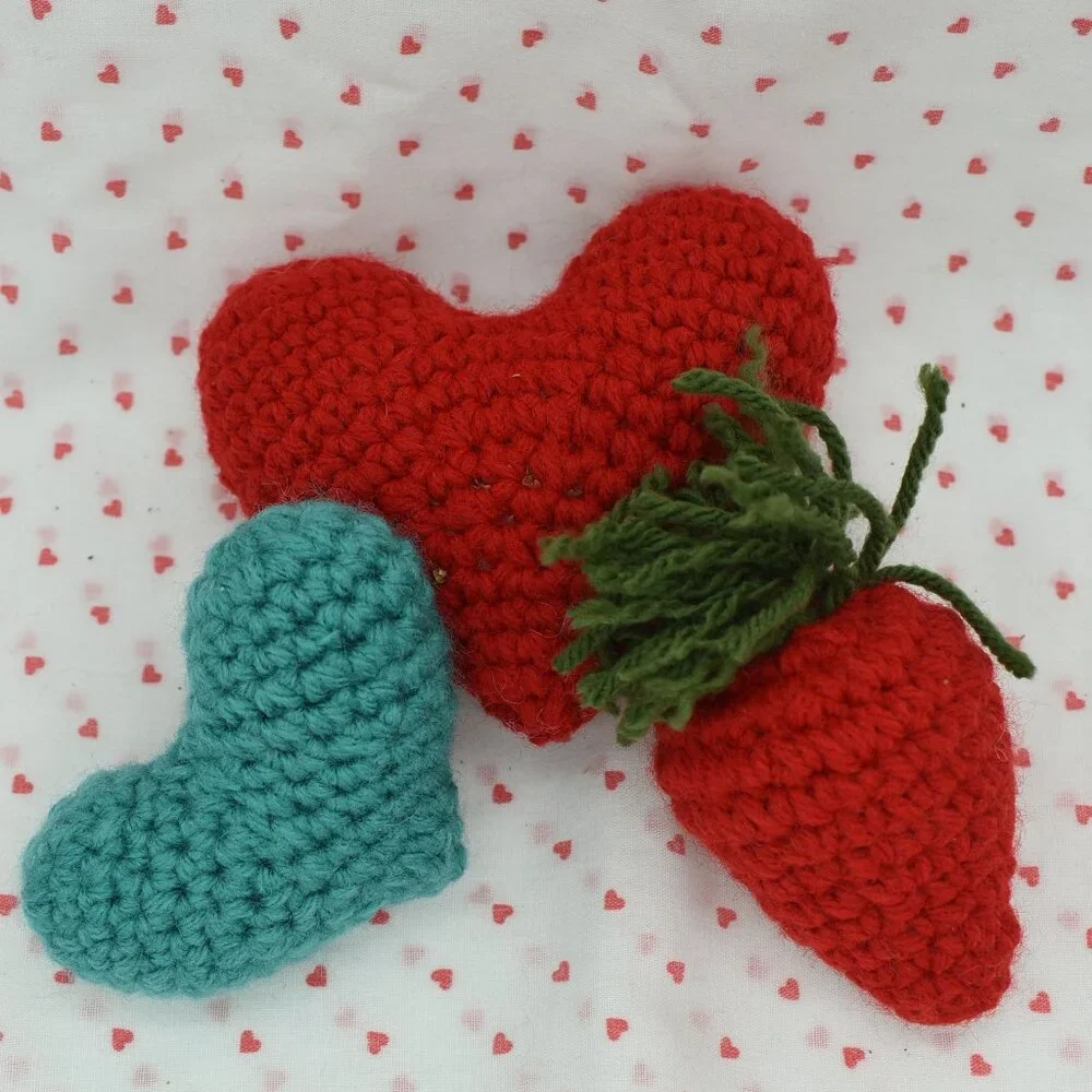 Crochet Catnip Hearts and Strawberry Valentines Day Cat Toys Bundle HANDCRAFTED